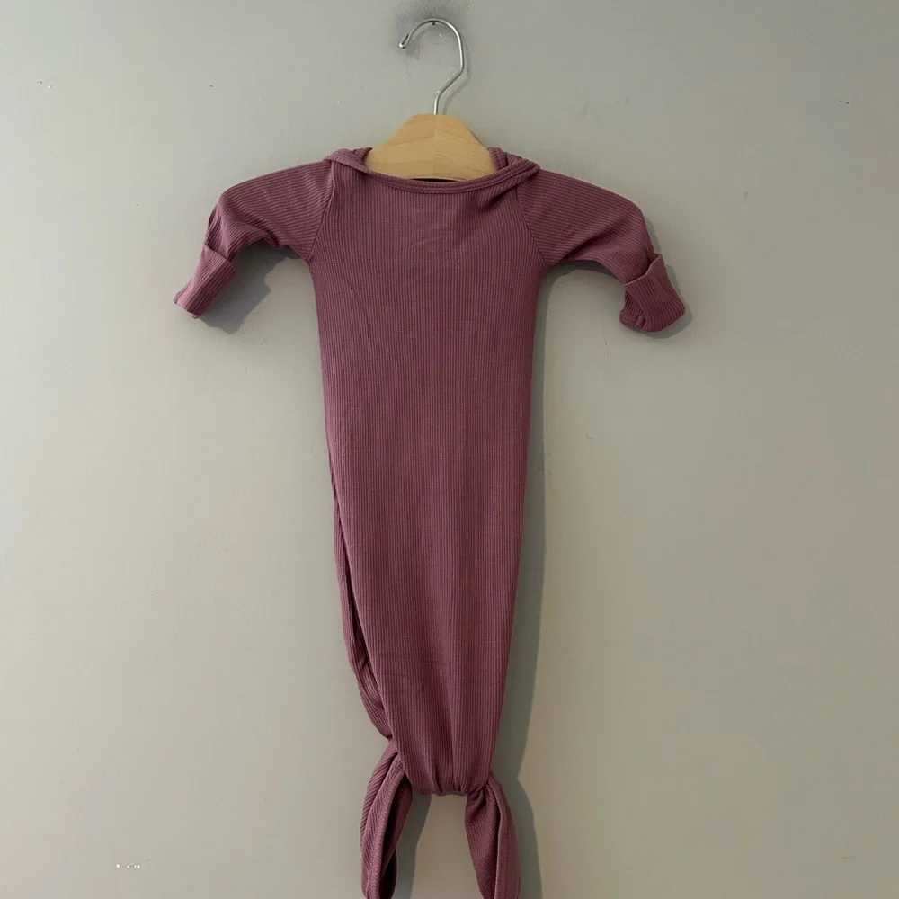 $23 ADD ON Caden Lane Bamboo waffle‎ Infant Knotted Gown 7-14lbs Newborn kyte